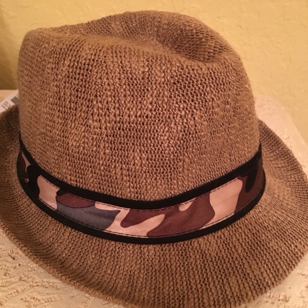 Great beach hat.